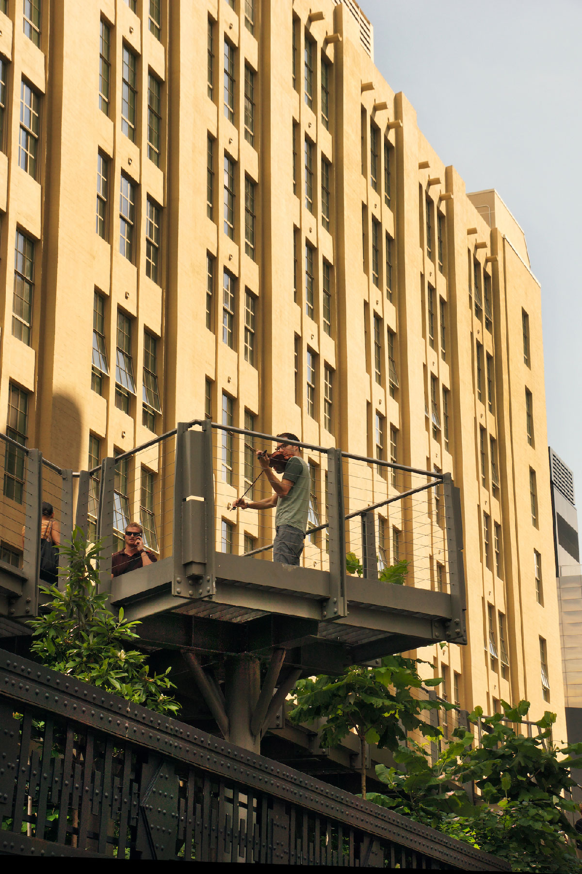 High Line Architecture: RC Williams Warehouse & Avenues